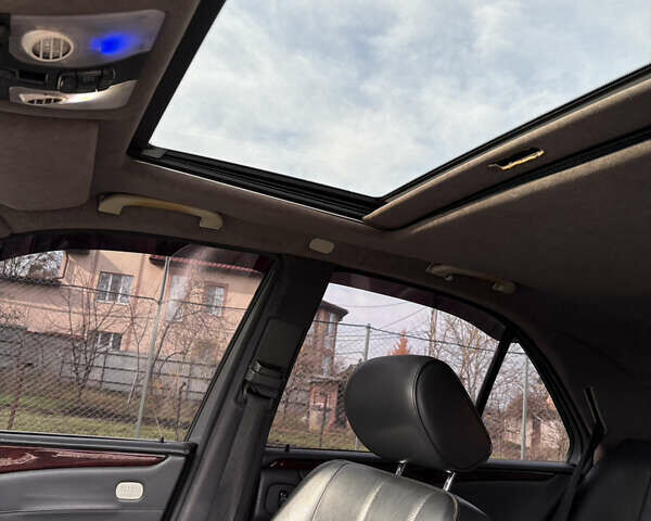 Черный Мерседес Е-Класс, объемом двигателя 2.2 л и пробегом 395 тыс. км за 4499 $, фото 17 на Automoto.ua