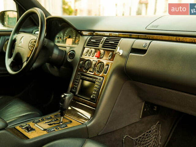 Черный Мерседес Е-Класс, объемом двигателя 3.2 л и пробегом 380 тыс. км за 7000 $, фото 38 на Automoto.ua