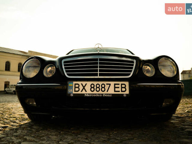 Черный Мерседес Е-Класс, объемом двигателя 3.2 л и пробегом 380 тыс. км за 7000 $, фото 20 на Automoto.ua