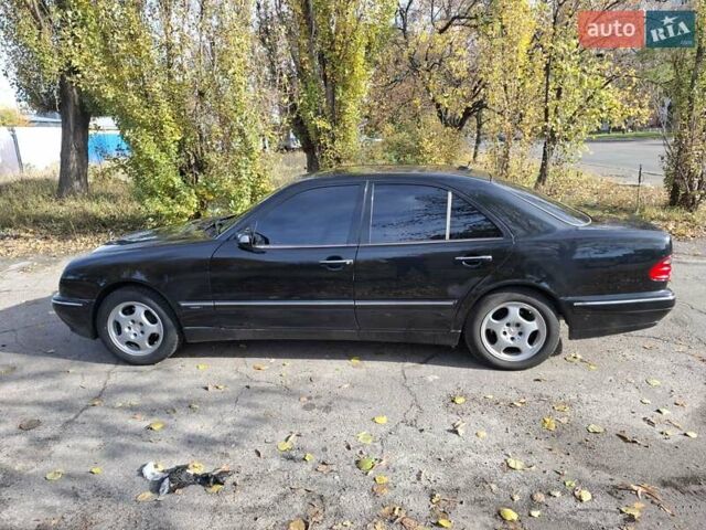 Мерседес Е-Класс 2001 в Киеве на Automoto.ua Черный Мерседес Е-Класс, объемом двигателя 2.8 л и пробегом 460 тыс. км за 5000 $, фото 7 на Automoto.ua