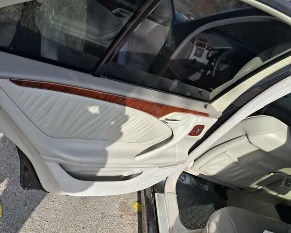 Мерседес Е-Класс 2001 в Киеве на Automoto.ua Черный Мерседес Е-Класс, объемом двигателя 2.8 л и пробегом 460 тыс. км за 5000 $, фото 14 на Automoto.ua