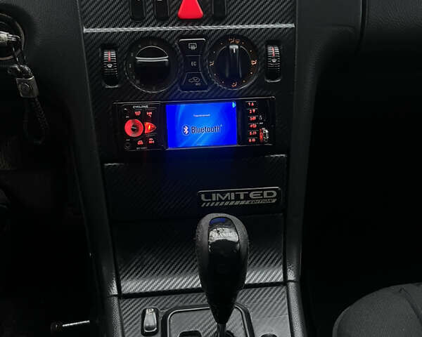 Черный Мерседес Е-Класс, объемом двигателя 2 л и пробегом 358 тыс. км за 2600 $, фото 13 на Automoto.ua