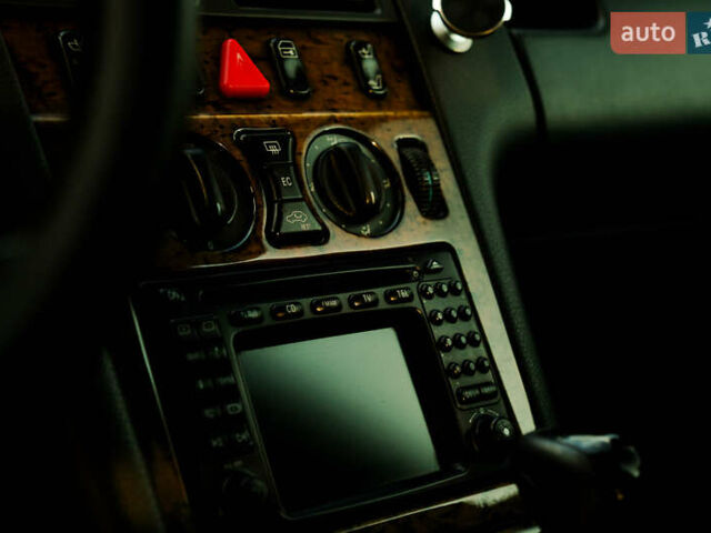 Черный Мерседес Е-Класс, объемом двигателя 3.2 л и пробегом 380 тыс. км за 7000 $, фото 31 на Automoto.ua