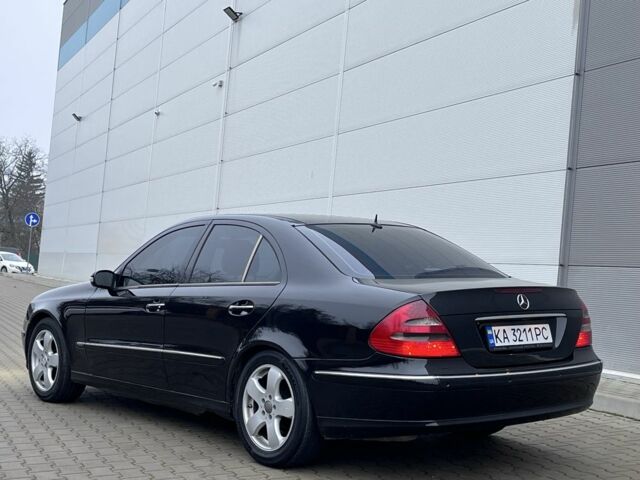 Черный Мерседес Е-Класс, объемом двигателя 2.4 л и пробегом 450 тыс. км за 4700 $, фото 4 на Automoto.ua