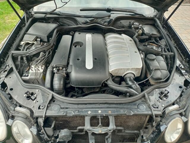 Черный Мерседес Е-Класс, объемом двигателя 2.7 л и пробегом 450 тыс. км за 7000 $, фото 7 на Automoto.ua