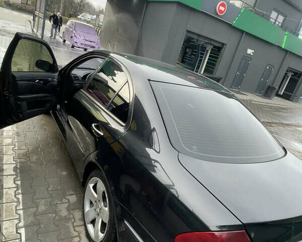 Черный Мерседес Е-Класс, объемом двигателя 2.7 л и пробегом 320 тыс. км за 5450 $, фото 15 на Automoto.ua