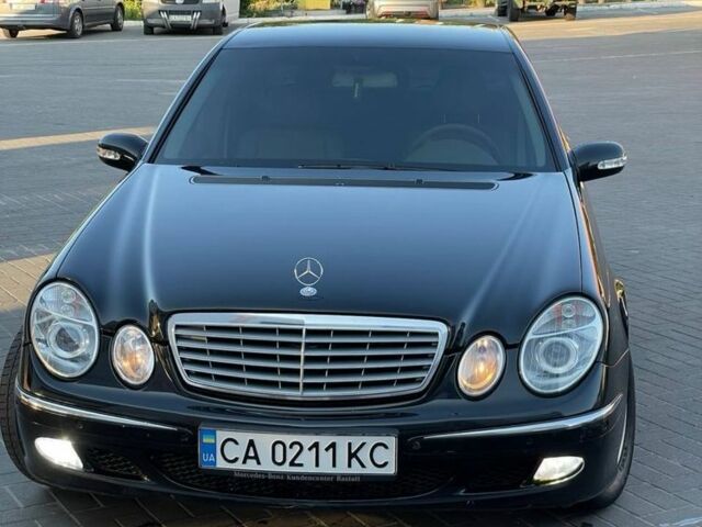 Черный Мерседес Е-Класс, объемом двигателя 2.7 л и пробегом 350 тыс. км за 6800 $, фото 1 на Automoto.ua