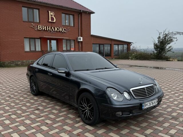Черный Мерседес Е-Класс, объемом двигателя 2.1 л и пробегом 359 тыс. км за 6600 $, фото 1 на Automoto.ua