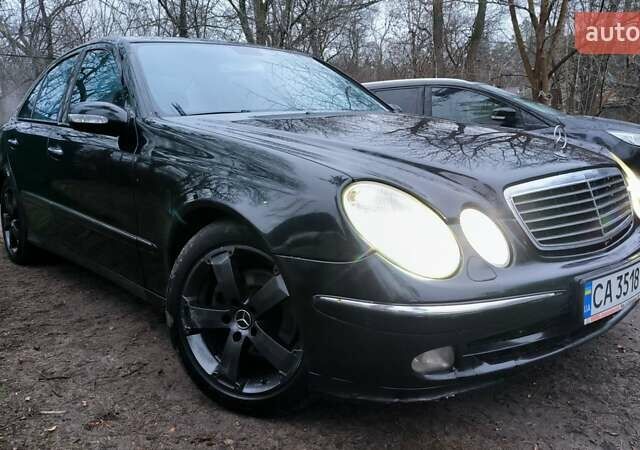 Чорний Мерседес Е-Клас, об'ємом двигуна 2.69 л та пробігом 348 тис. км за 6200 $, фото 2 на Automoto.ua