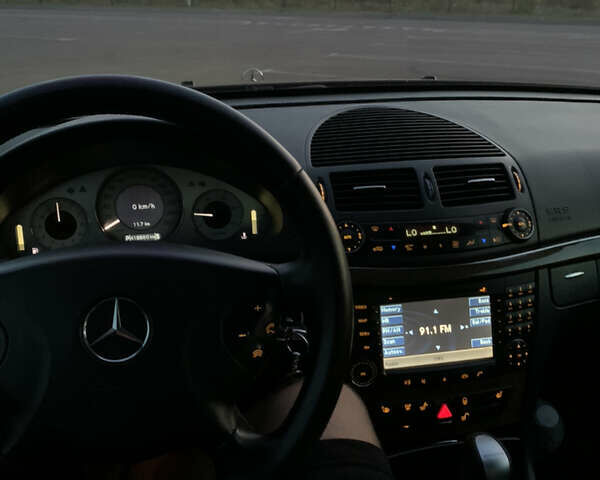 Чорний Мерседес Е-Клас, об'ємом двигуна 2.7 л та пробігом 400 тис. км за 3400 $, фото 11 на Automoto.ua