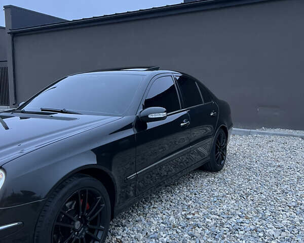 Чорний Мерседес Е-Клас, об'ємом двигуна 2.69 л та пробігом 314 тис. км за 7500 $, фото 3 на Automoto.ua