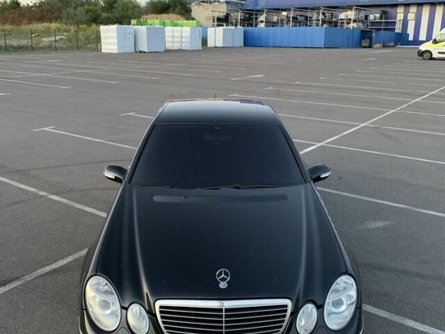 Черный Мерседес Е-Класс, объемом двигателя 2.7 л и пробегом 420 тыс. км за 3400 $, фото 1 на Automoto.ua