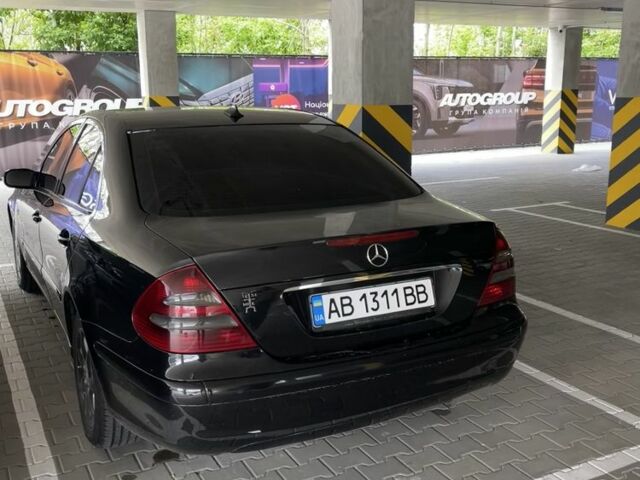 Чорний Мерседес Е-Клас, об'ємом двигуна 2.1 л та пробігом 290 тис. км за 6000 $, фото 7 на Automoto.ua