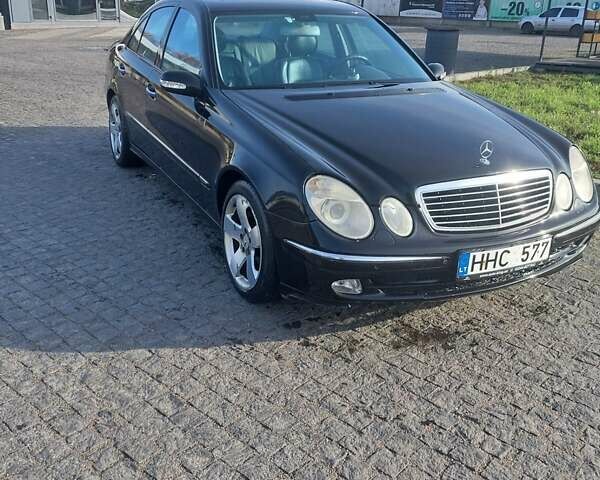Мерседес Е-Класс 2002 в Полтаве на Automoto.ua Черный Мерседес Е-Класс, объемом двигателя 3.2 л и пробегом 380 тыс. км за 2000 $, фото 1 на Automoto.ua