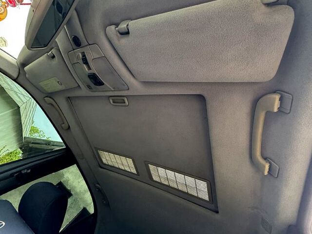 Черный Мерседес Е-Класс, объемом двигателя 2 л и пробегом 200 тыс. км за 4000 $, фото 8 на Automoto.ua