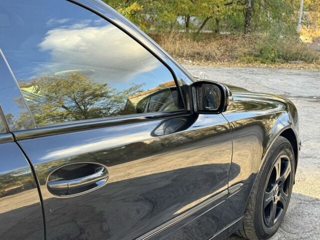 Мерседес Е-Класс 2002 в Днепре (Днепропетровске) на Automoto.ua Черный Мерседес Е-Класс, объемом двигателя 1.8 л и пробегом 250 тыс. км за 5999 $, фото 9 на Automoto.ua