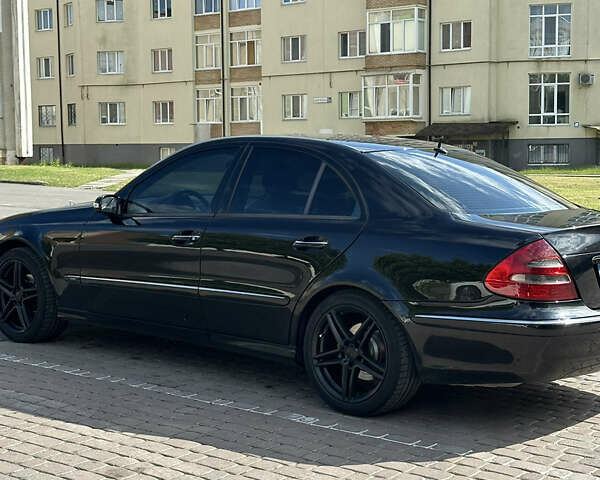 Чорний Мерседес Е-Клас, об'ємом двигуна 2.69 л та пробігом 382 тис. км за 8200 $, фото 2 на Automoto.ua