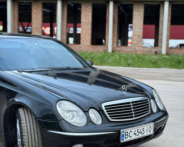 Черный Мерседес Е-Класс, объемом двигателя 3.2 л и пробегом 350 тыс. км за 7350 $, фото 6 на Automoto.ua