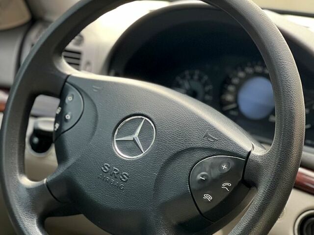 Мерседес Е-Клас 2002 у Кривому Розі на Automoto.ua Чорний Мерседес Е-Клас, об'ємом двигуна 2.6 л та пробігом 307 тис. км за 6500 $, фото 12 на Automoto.ua