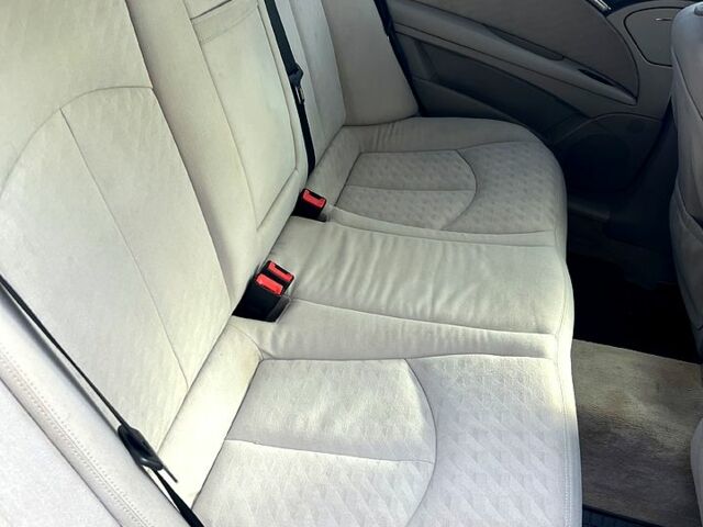 Мерседес Е-Клас 2002 у Кривому Розі на Automoto.ua Чорний Мерседес Е-Клас, об'ємом двигуна 2.6 л та пробігом 307 тис. км за 6500 $, фото 9 на Automoto.ua