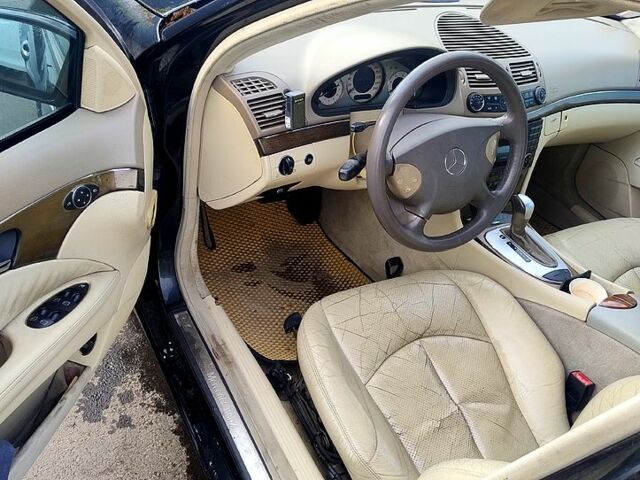 Черный Мерседес Е-Класс, объемом двигателя 2.7 л и пробегом 413 тыс. км за 4950 $, фото 5 на Automoto.ua