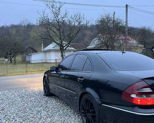 Чорний Мерседес Е-Клас, об'ємом двигуна 2.69 л та пробігом 314 тис. км за 7500 $, фото 5 на Automoto.ua