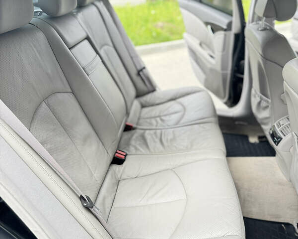 Чорний Мерседес Е-Клас, об'ємом двигуна 2.69 л та пробігом 382 тис. км за 8200 $, фото 9 на Automoto.ua