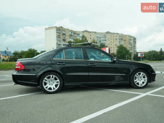 Черный Мерседес Е-Класс, объемом двигателя 4.97 л и пробегом 300 тыс. км за 9300 $, фото 8 на Automoto.ua