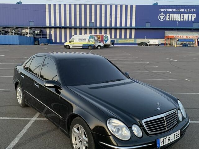 Черный Мерседес Е-Класс, объемом двигателя 2.7 л и пробегом 420 тыс. км за 3400 $, фото 2 на Automoto.ua