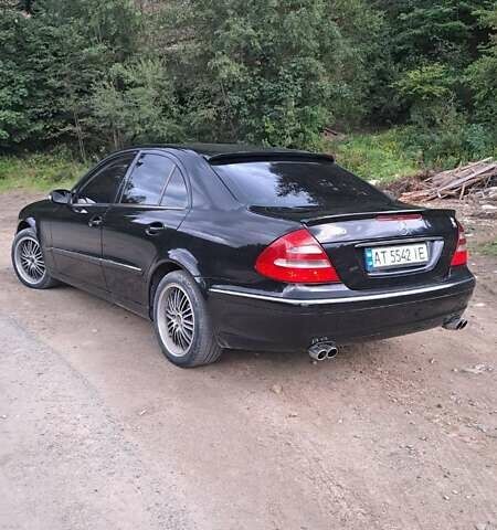 Чорний Мерседес Е-Клас, об'ємом двигуна 1.8 л та пробігом 343 тис. км за 5550 $, фото 9 на Automoto.ua