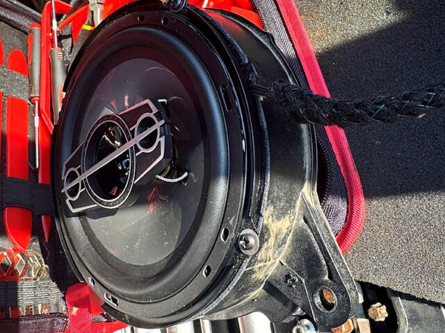 Черный Мерседес Е-Класс, объемом двигателя 2 л и пробегом 200 тыс. км за 4000 $, фото 11 на Automoto.ua