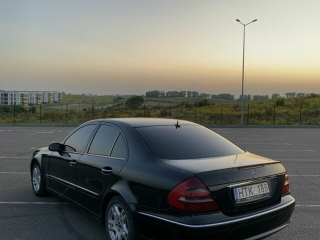 Черный Мерседес Е-Класс, объемом двигателя 2.7 л и пробегом 420 тыс. км за 3400 $, фото 5 на Automoto.ua