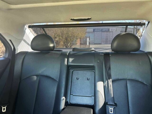 Чорний Мерседес Е-Клас, об'ємом двигуна 3.2 л та пробігом 170 тис. км за 8500 $, фото 10 на Automoto.ua