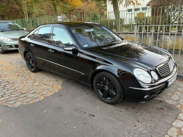 Черный Мерседес Е-Класс, объемом двигателя 2.7 л и пробегом 314 тыс. км за 2200 $, фото 1 на Automoto.ua