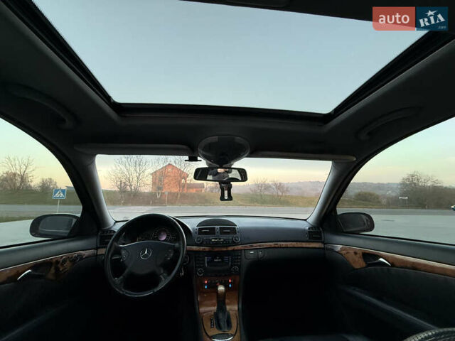 Чорний Мерседес Е-Клас, об'ємом двигуна 3.2 л та пробігом 309 тис. км за 4600 $, фото 26 на Automoto.ua