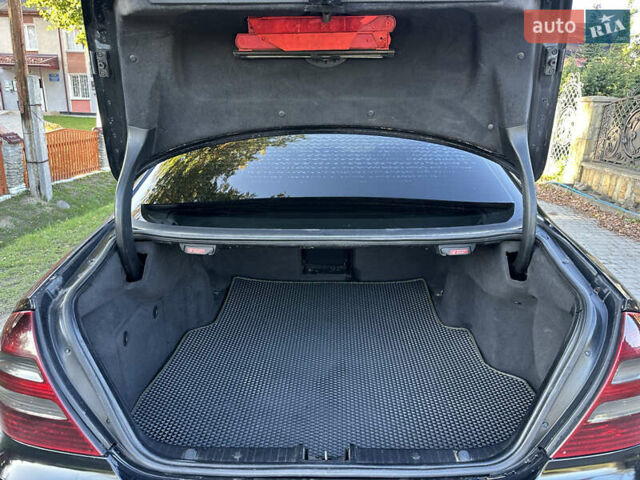 Чорний Мерседес Е-Клас, об'ємом двигуна 2.15 л та пробігом 289 тис. км за 6300 $, фото 23 на Automoto.ua