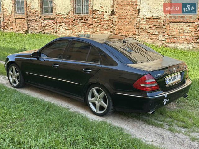 Черный Мерседес Е-Класс, объемом двигателя 3.2 л и пробегом 300 тыс. км за 4500 $, фото 10 на Automoto.ua