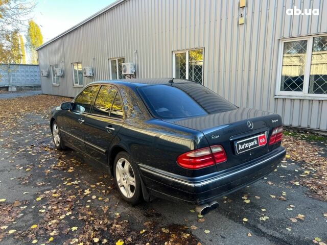 Черный Мерседес Е-Класс, объемом двигателя 2.8 л и пробегом 241 тыс. км за 8490 $, фото 6 на Automoto.ua