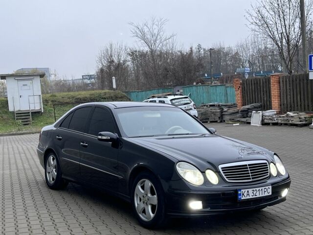Черный Мерседес Е-Класс, объемом двигателя 2.4 л и пробегом 450 тыс. км за 4700 $, фото 2 на Automoto.ua