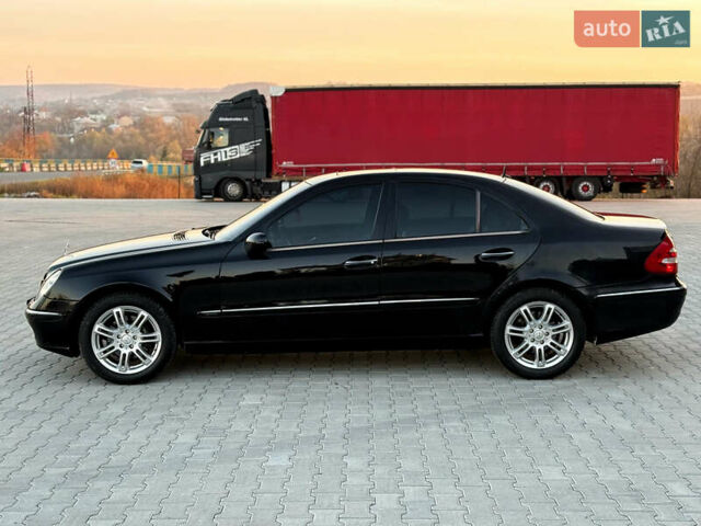 Чорний Мерседес Е-Клас, об'ємом двигуна 3.2 л та пробігом 309 тис. км за 4600 $, фото 4 на Automoto.ua