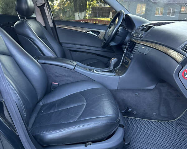 Чорний Мерседес Е-Клас, об'ємом двигуна 2.15 л та пробігом 289 тис. км за 6300 $, фото 22 на Automoto.ua