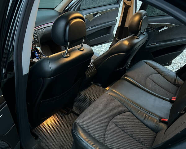 Чорний Мерседес Е-Клас, об'ємом двигуна 2.69 л та пробігом 314 тис. км за 7500 $, фото 28 на Automoto.ua