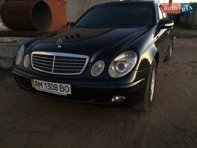 Черный Мерседес Е-Класс, объемом двигателя 2.6 л и пробегом 395 тыс. км за 6000 $, фото 34 на Automoto.ua