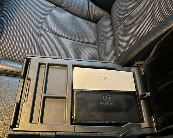 Чорний Мерседес Е-Клас, об'ємом двигуна 2.69 л та пробігом 314 тис. км за 7500 $, фото 29 на Automoto.ua