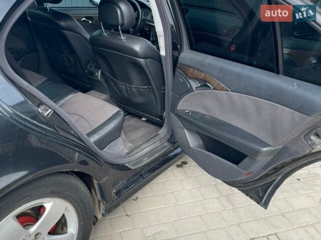 Черный Мерседес Е-Класс, объемом двигателя 2.7 л и пробегом 286 тыс. км за 6000 $, фото 18 на Automoto.ua