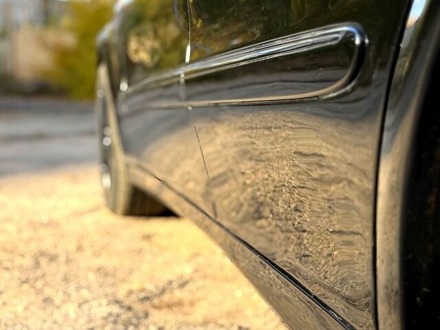 Черный Мерседес Е-Класс, объемом двигателя 1.8 л и пробегом 250 тыс. км за 5999 $, фото 7 на Automoto.ua