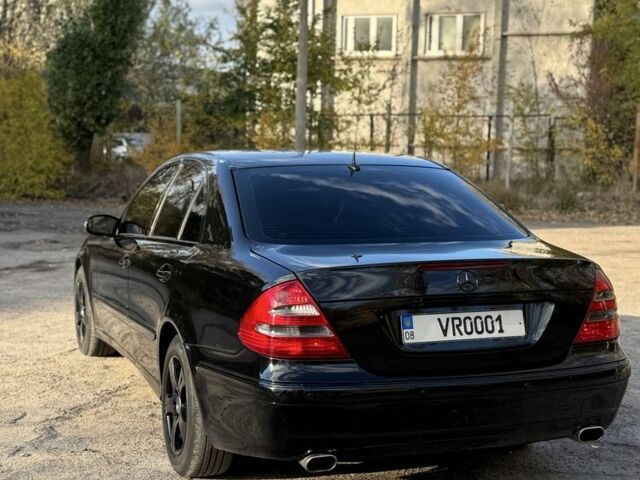 Мерседес Е-Класс 2002 в Днепре (Днепропетровске) на Automoto.ua Черный Мерседес Е-Класс, объемом двигателя 1.8 л и пробегом 250 тыс. км за 5999 $, фото 3 на Automoto.ua