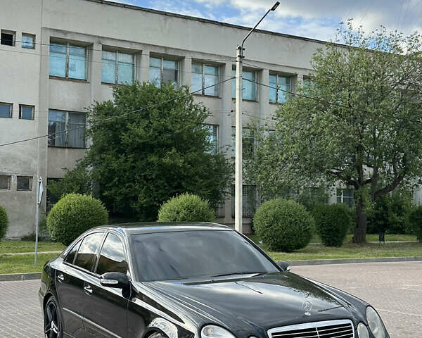 Чорний Мерседес Е-Клас, об'ємом двигуна 2.69 л та пробігом 382 тис. км за 8200 $, фото 4 на Automoto.ua
