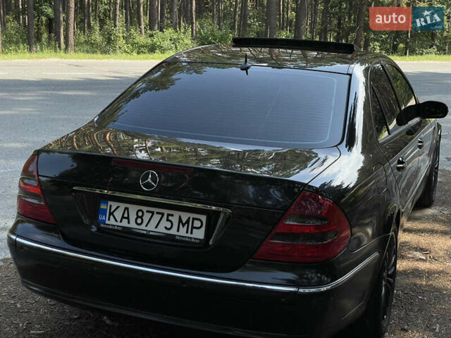 Черный Мерседес Е-Класс, объемом двигателя 2.6 л и пробегом 370 тыс. км за 5000 $, фото 15 на Automoto.ua