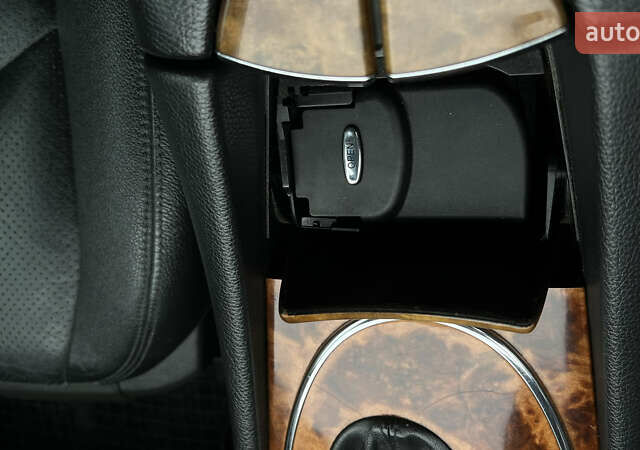 Черный Мерседес Е-Класс, объемом двигателя 2.7 л и пробегом 200 тыс. км за 7750 $, фото 65 на Automoto.ua